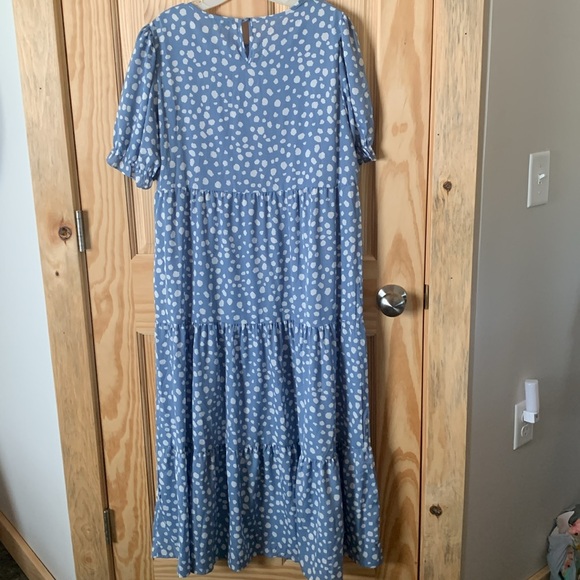 Prairie style dress - Picture 2 of 6